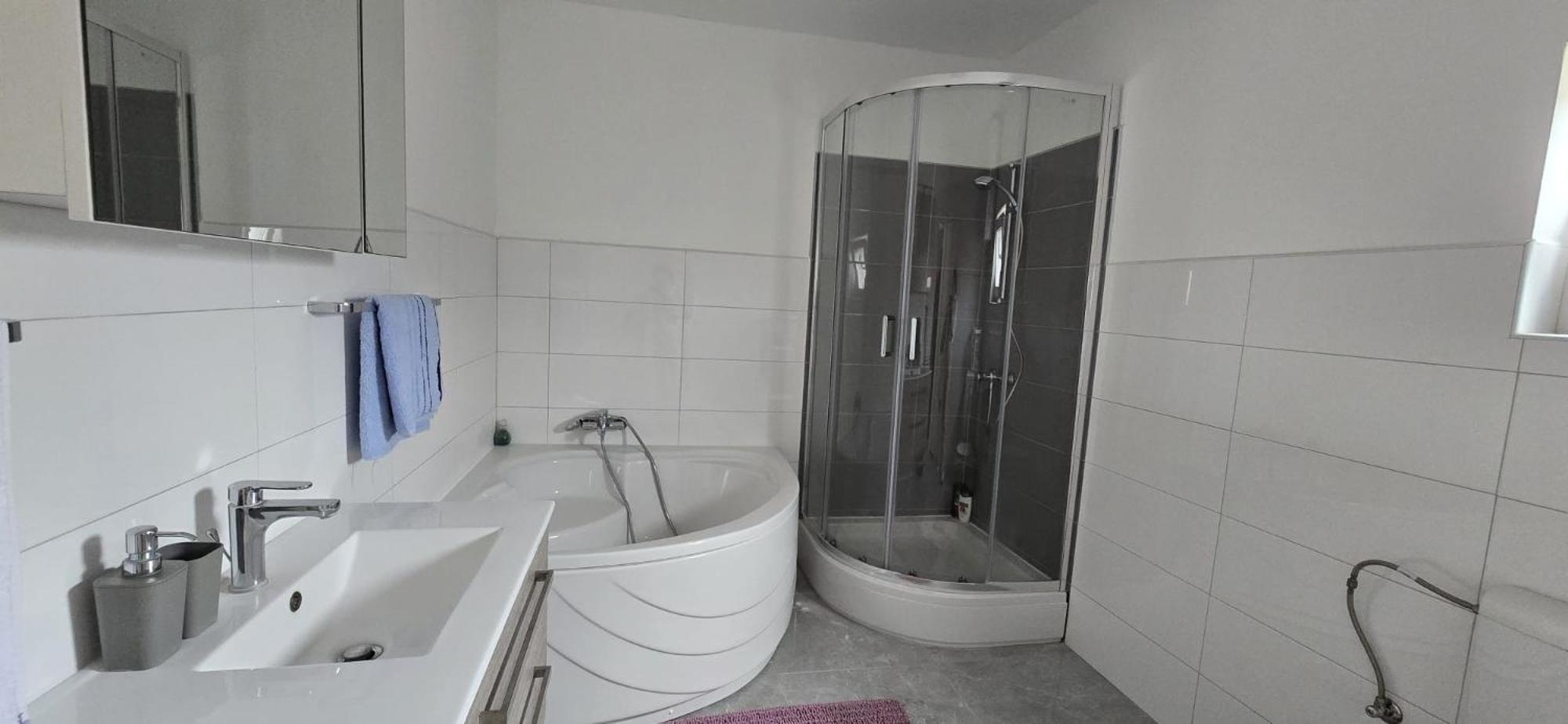 Apartman Grosic Brna Ngoại thất bức ảnh