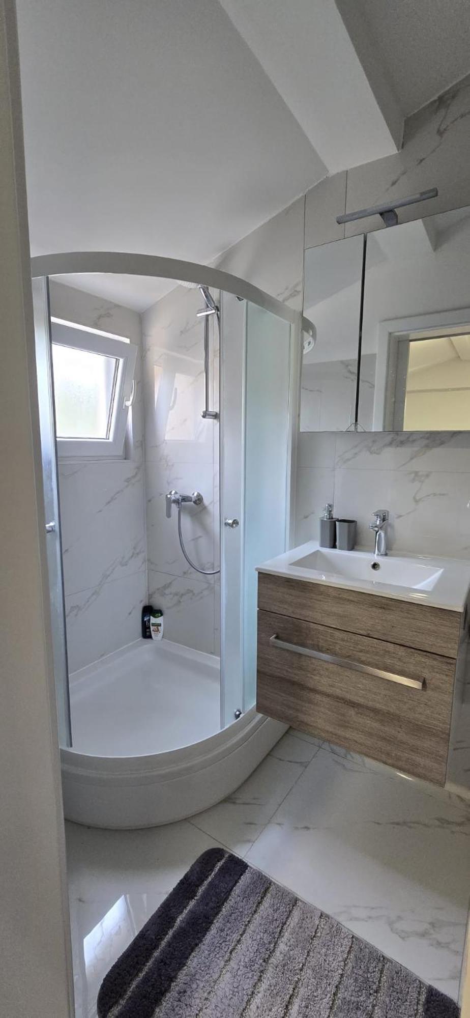 Apartman Grosic Brna Ngoại thất bức ảnh
